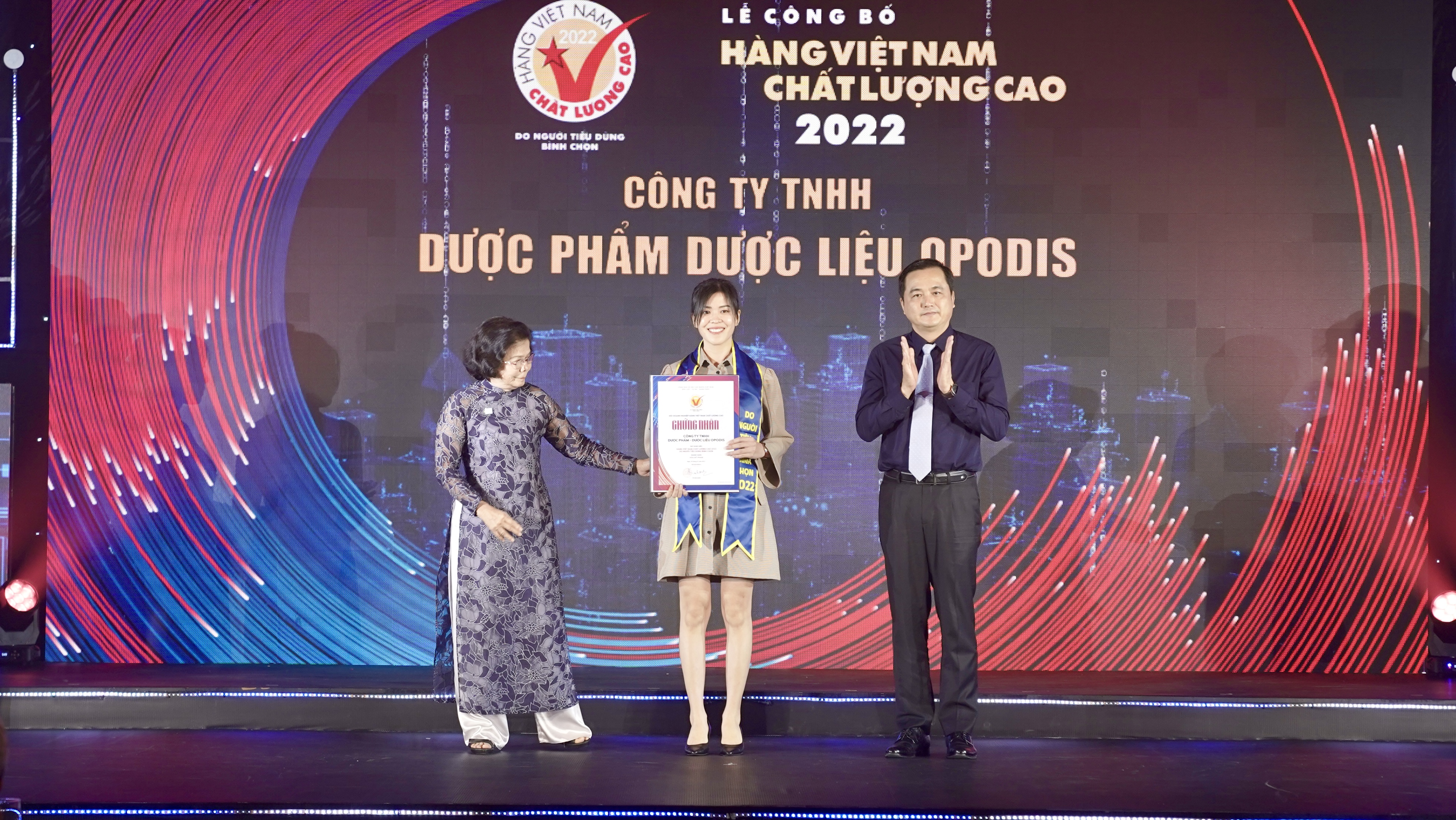 OPODIS Pharma  hân hạnh  được trao chứng nhận Hàng Việt Nam Chất lượng cao năm 2022